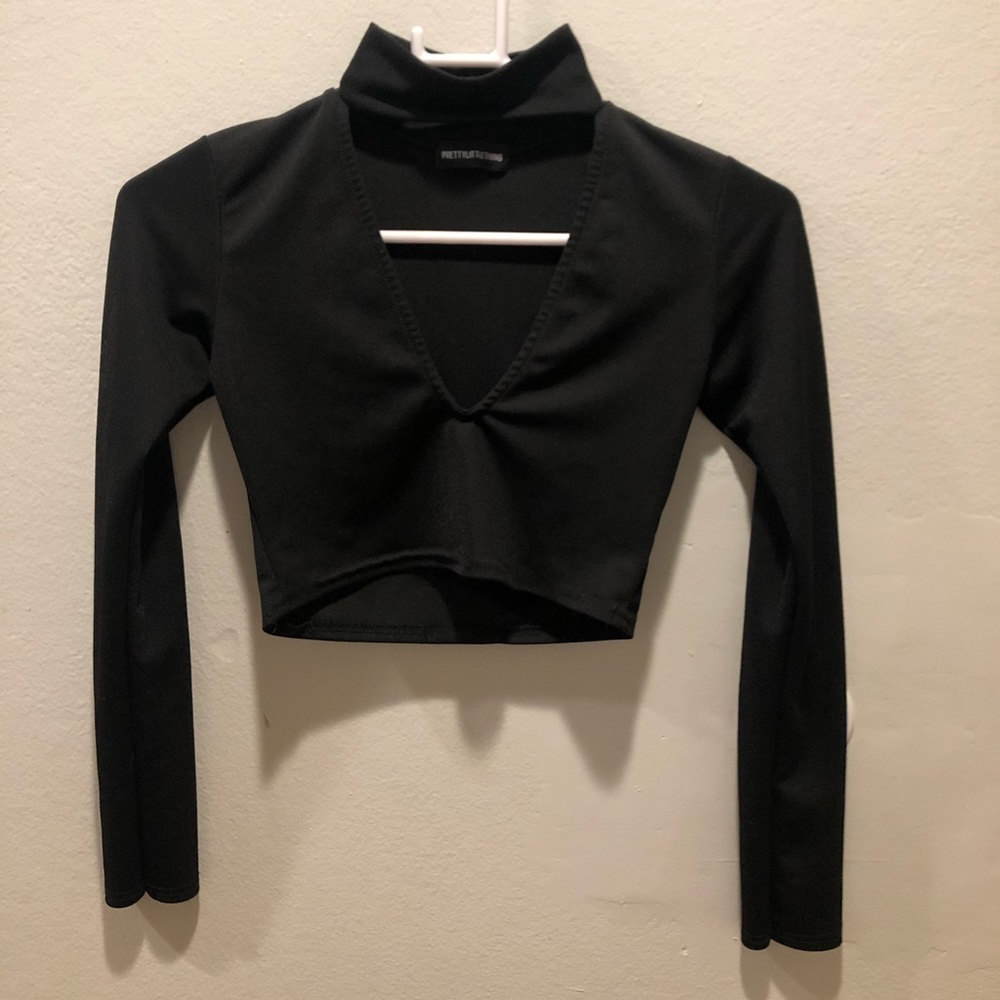 PLT Black Chocker V Crop Top